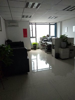 前臺/總機/接待_中鼎國晟房地產經紀(北京)招聘信息